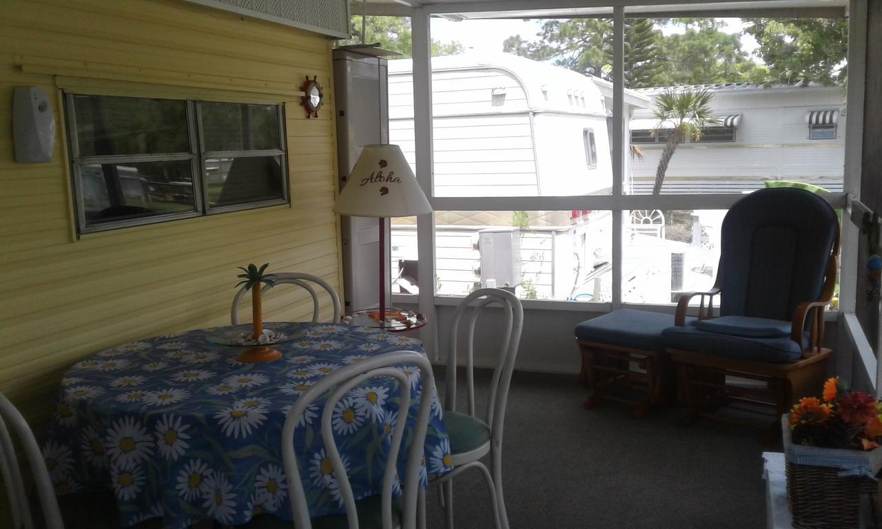 פורט ריצ'י Oak Springs Rv Resort מראה חיצוני תמונה